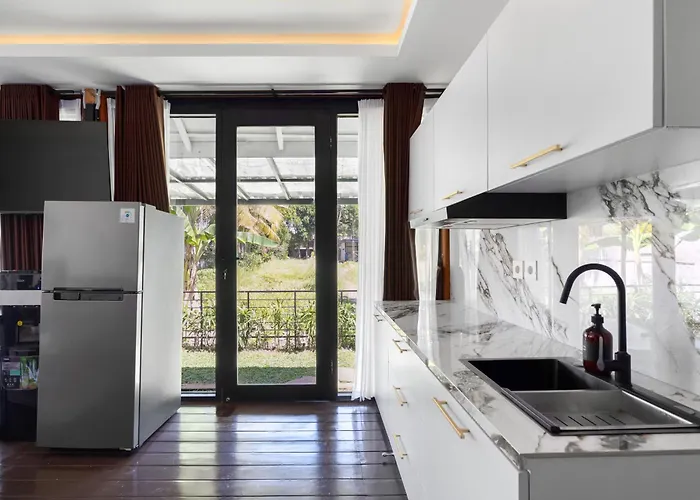 Luxury Wooden House Appartamento Ubud